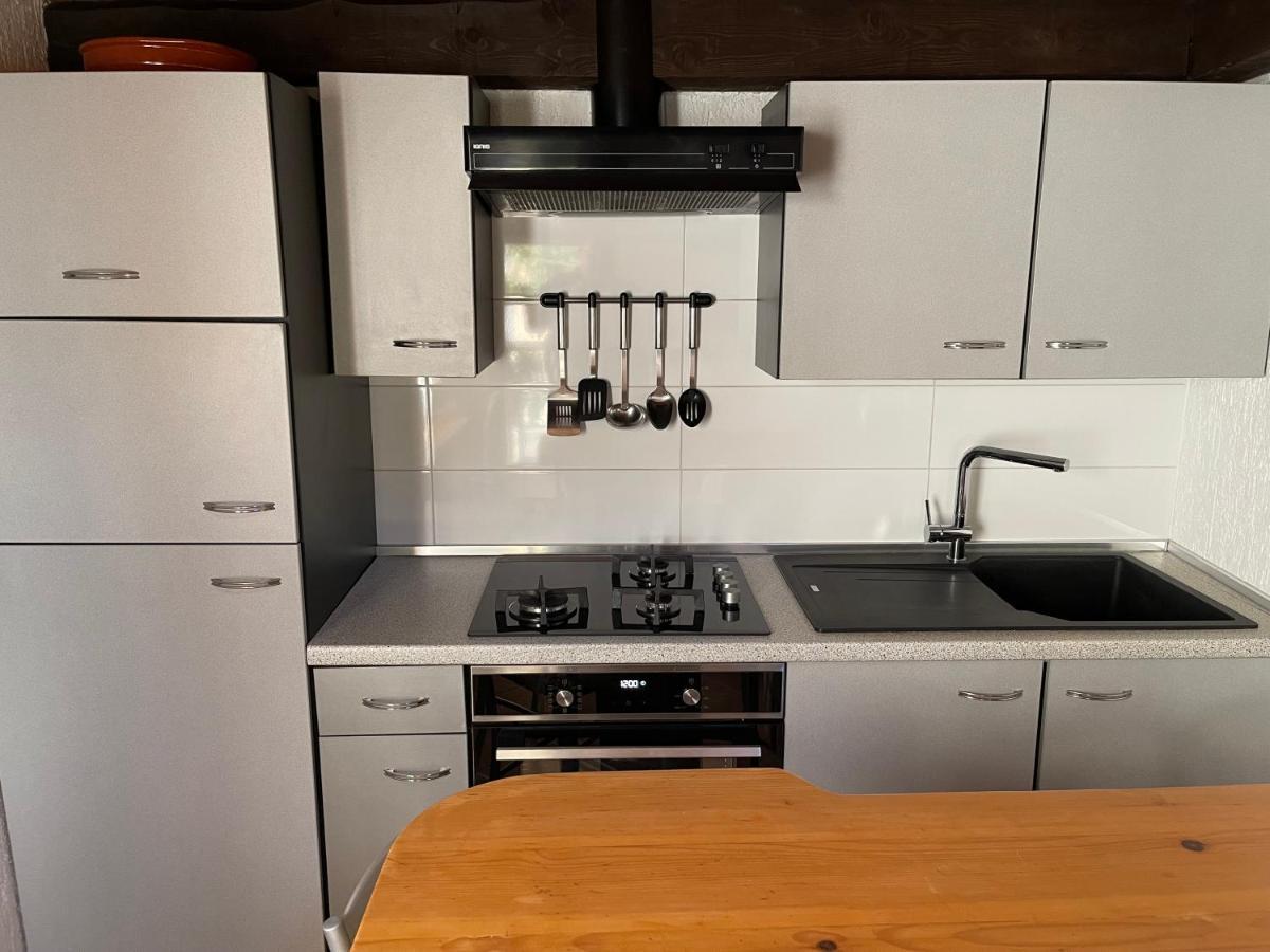 Apartments Smit Đảo Đảo Cres Ngoại thất bức ảnh